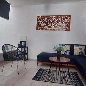 Сasa de vacaciones Casa En Puesta Del Sol/excelente Ubicación/2 Hab/wifi/netflix/super Comoda, Mérida